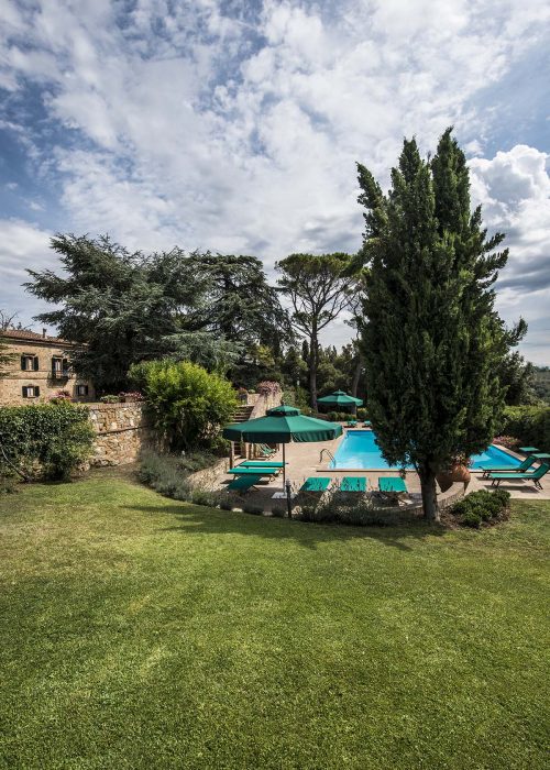 The swimmingpool at Villa Piaggia,Montaione
