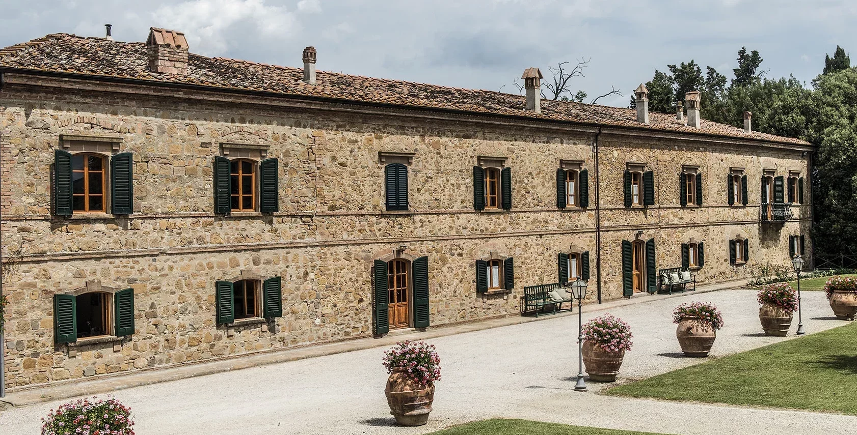 Panoramic view of Villa Piaggia in Montaione, Tuscany