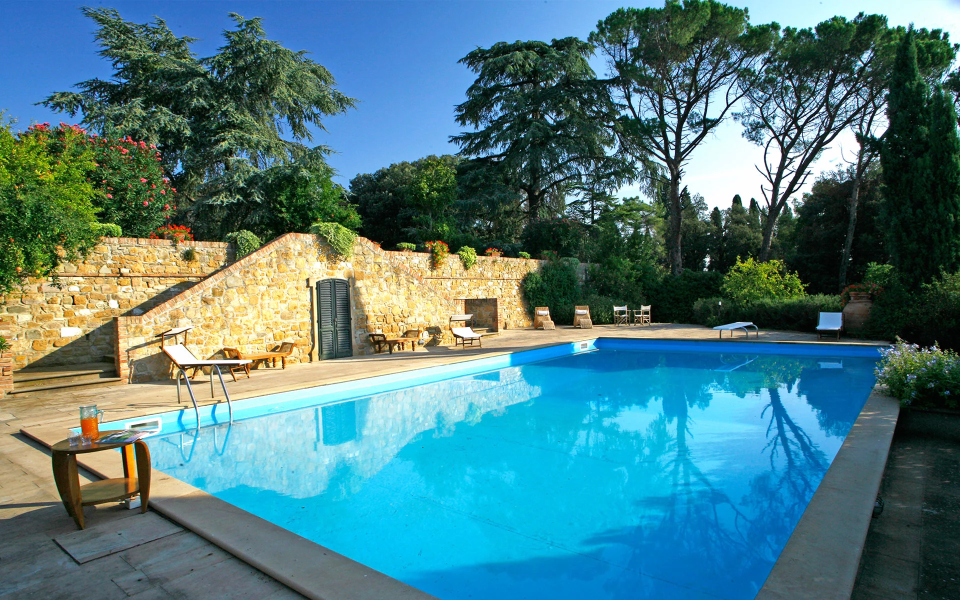 Private swimming pool at Villa Piaggia in Montaione, Tuscany